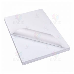 کاغذ گلاسه A4 مات ۱۵۰گرم بسته ۲۵۰برگی