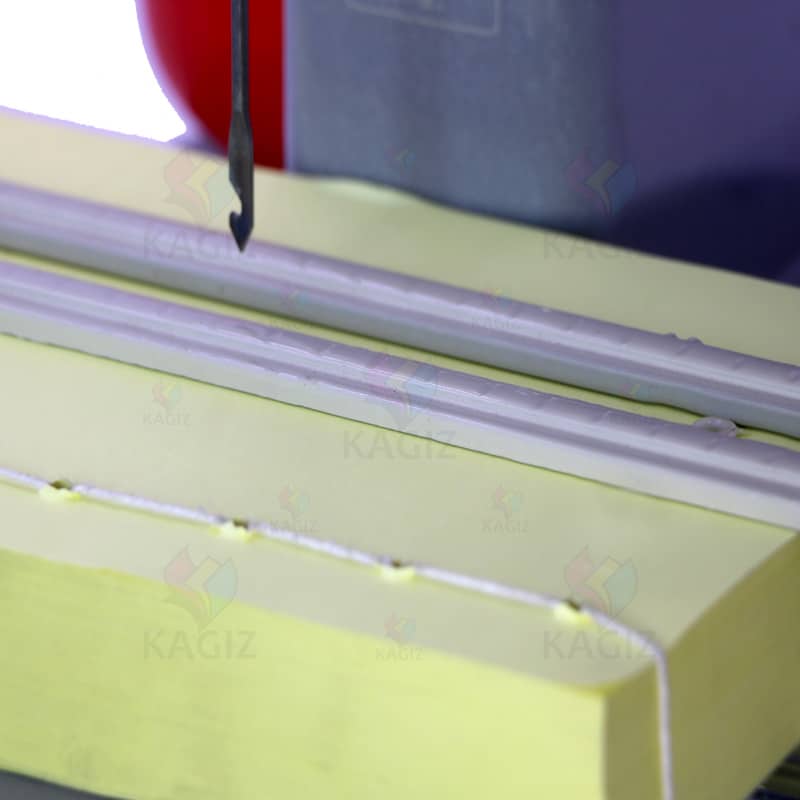 دستگاه دوخت کتاب